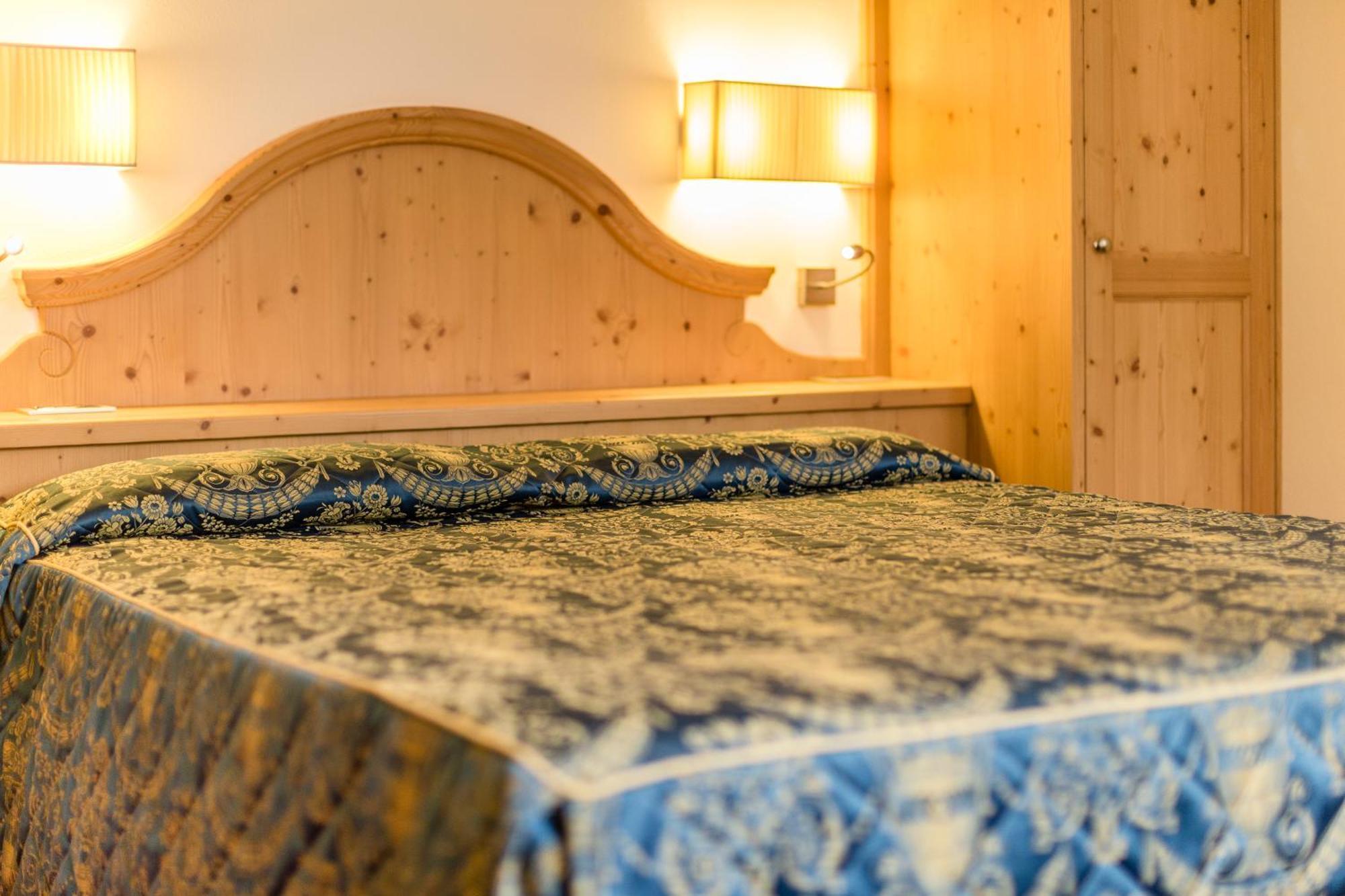 Family Hotel Serena Andalo Eksteriør bilde