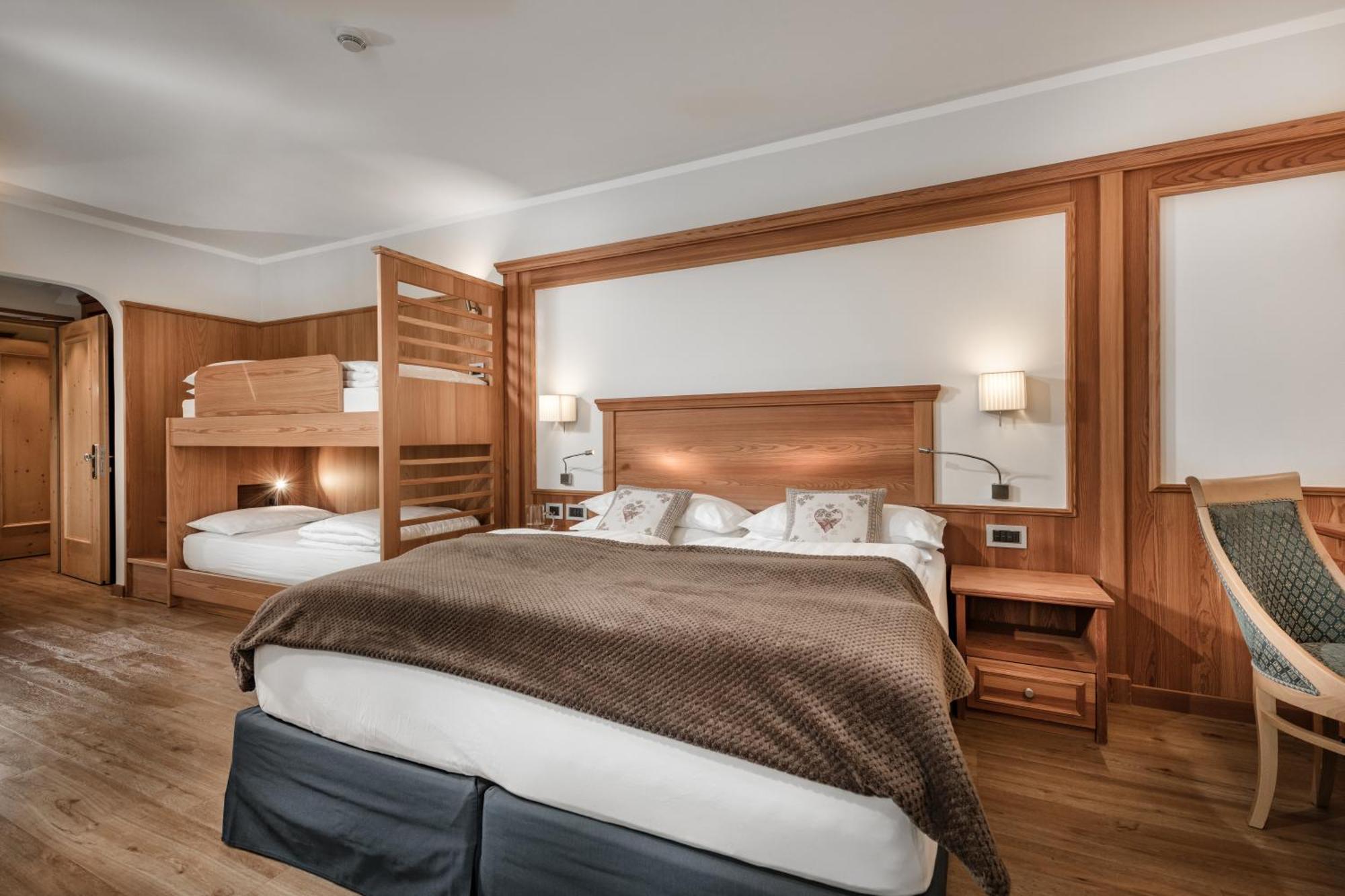 Family Hotel Serena Andalo Eksteriør bilde